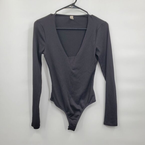 Free People Ribbed Long Sleeve V Neck Bodysuit Women Size Small Petite Black - Picture 1 of 13